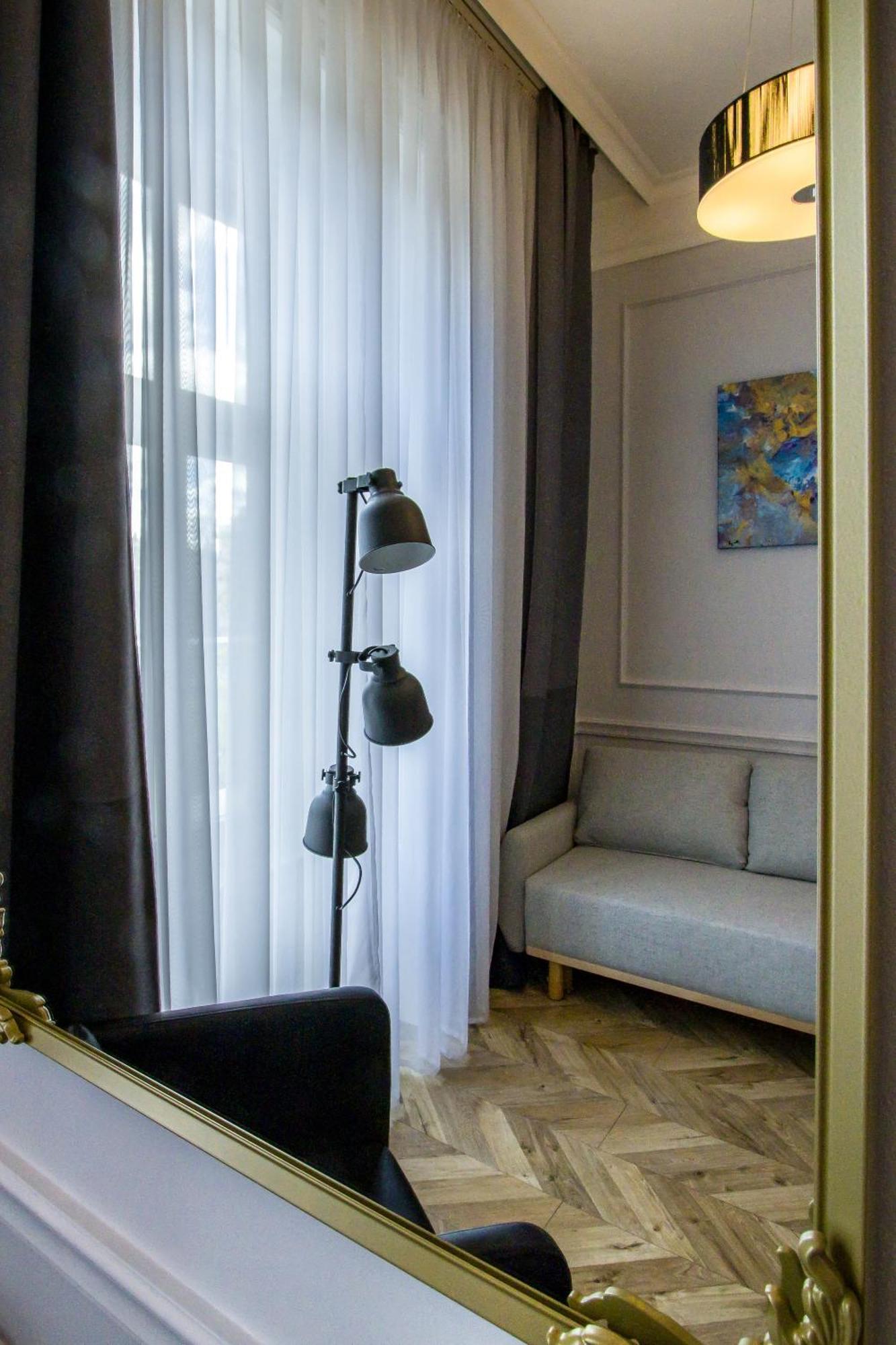 Wilson'S Oktogon Square Suite Apartment ブダペスト エクステリア 写真